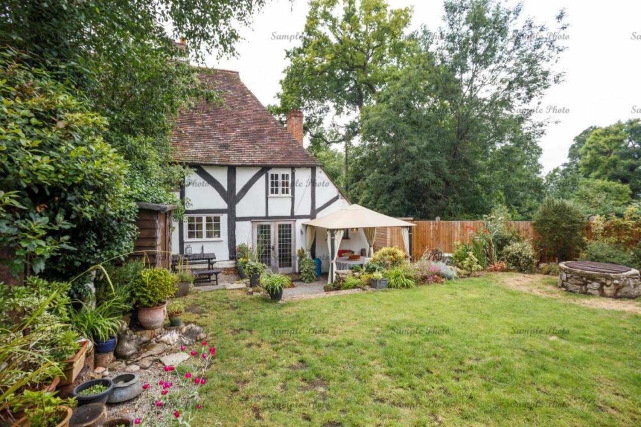The Buttery Villa Maidstone Exterior foto